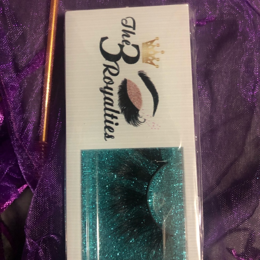 Lashes with multiple selections - Picture 3 of 13